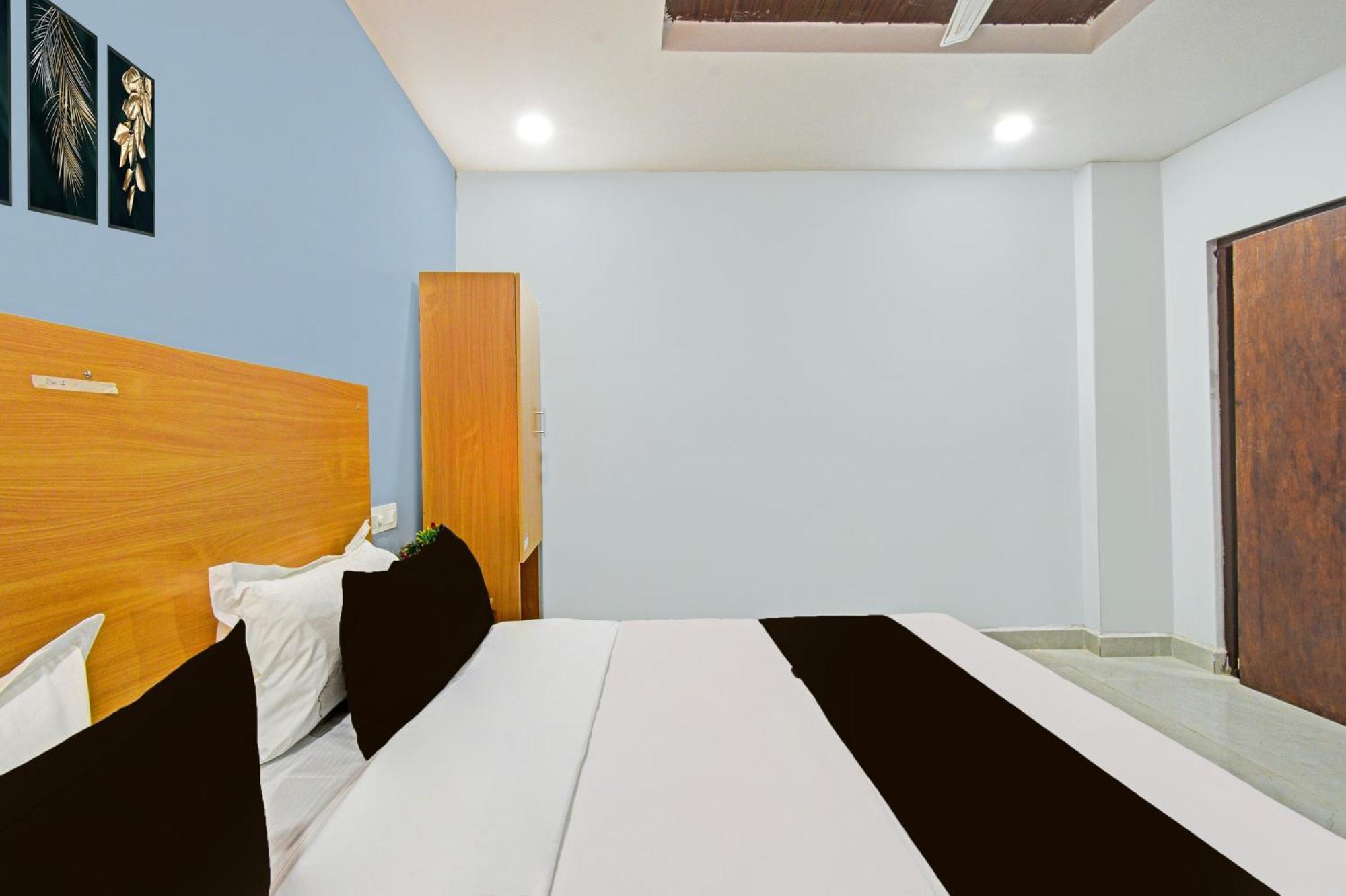 Hotel O Rbs Square Inn Uppal Haïdarabad Extérieur photo
